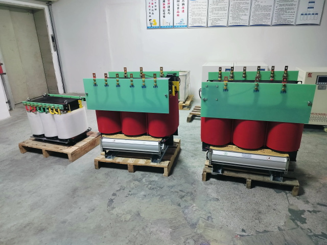 三台KS11-1000KVA矿用变压器